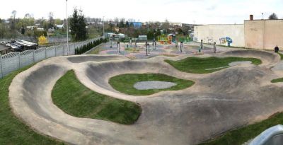 Tak może wyglądać pumptrack w Lubiczu Górnym (zdjęcie poglądowe)