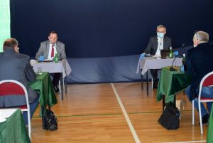 Majowa sesja Rady Gminy Lubicz odbyła się w szkole w Grębocinie