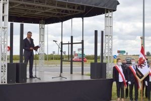 Uroczystość nadania imienia rondu w Brzeźnie