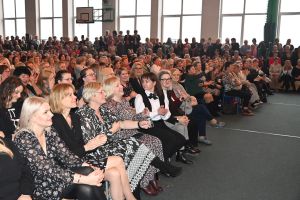 Publiczność przyjmowała występy z entuzjazmem