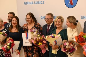 Nauczyciele nagrodzeni przez wójta