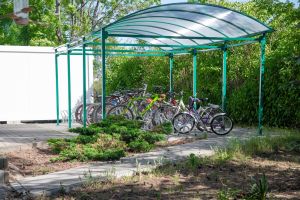 Teraz uczniowie chętnie dojeżdżają rowerami