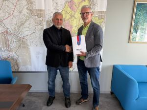 Umowa na przebudowę ul. Zimowej w Grębocinie została podpisana 17 kwietnia