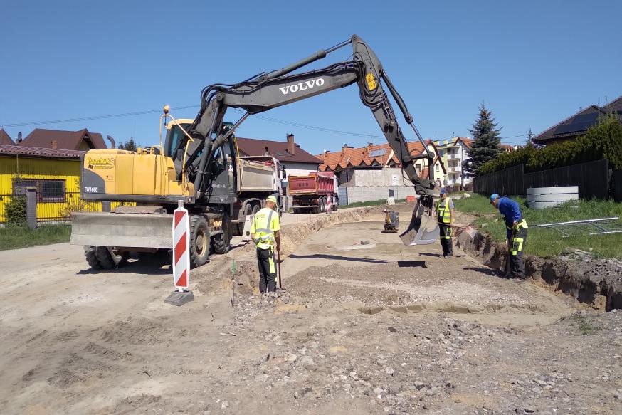 Lubicz Dolny. Ulica Narcyzowa w przebudowie