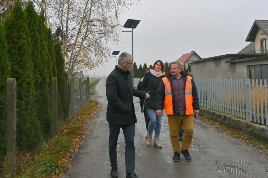 Nowe oświetlenie uliczne