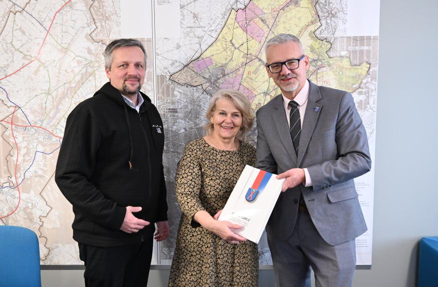 Podpisanie umowy na przebudowę dróg w Złotorii